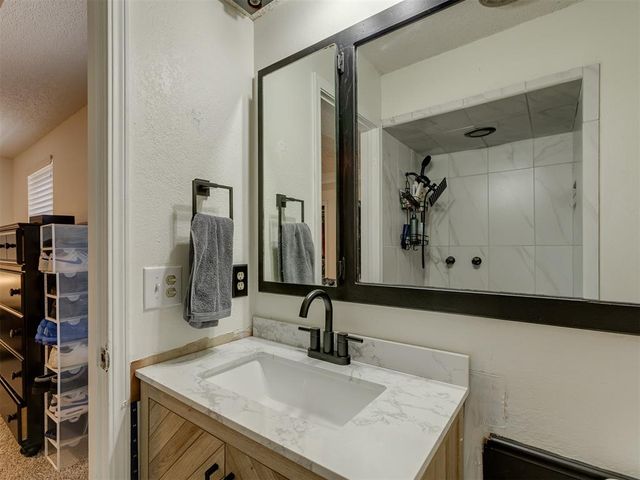 13216 Moccasin Lane, Oklahoma City, OK 73170