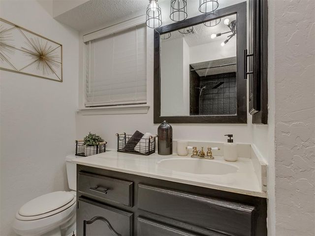 13216 Moccasin Lane, Oklahoma City, OK 73170