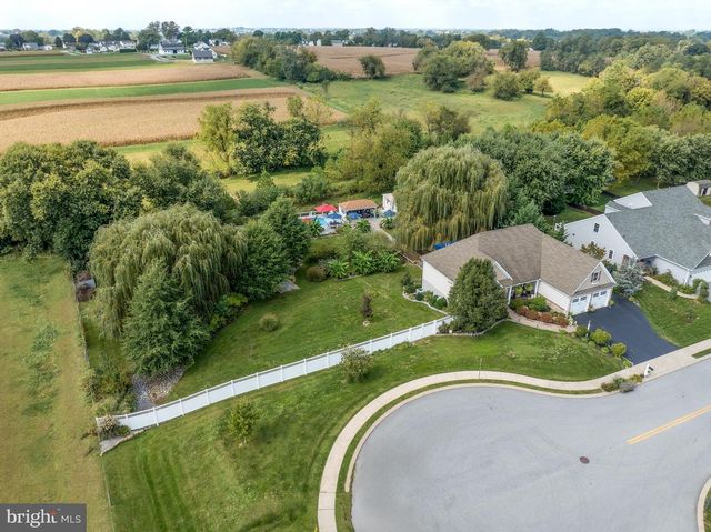 132 CREEKVIEW DR, Paradise, PA 17562