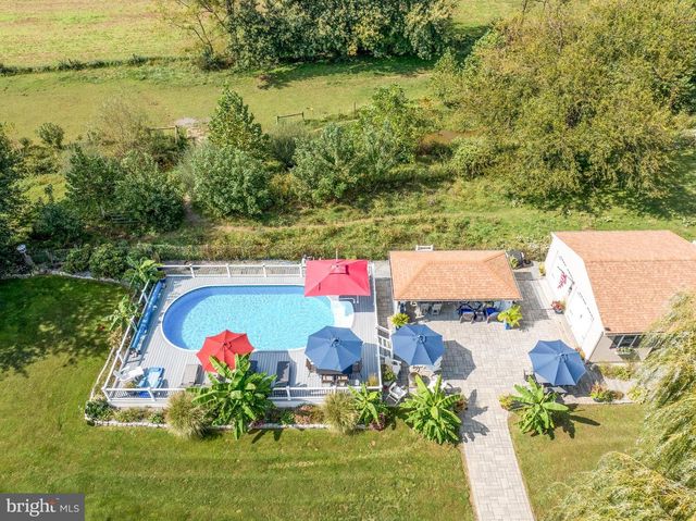 132 CREEKVIEW DR, Paradise, PA 17562