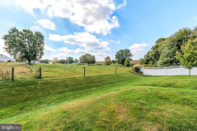 132 CREEKVIEW DR, Paradise, PA 17562