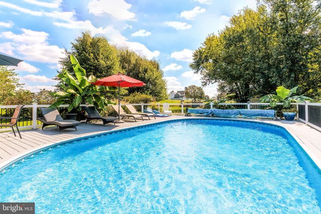 132 CREEKVIEW DR, Paradise, PA 17562