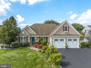132 CREEKVIEW DR, Paradise, PA 17562