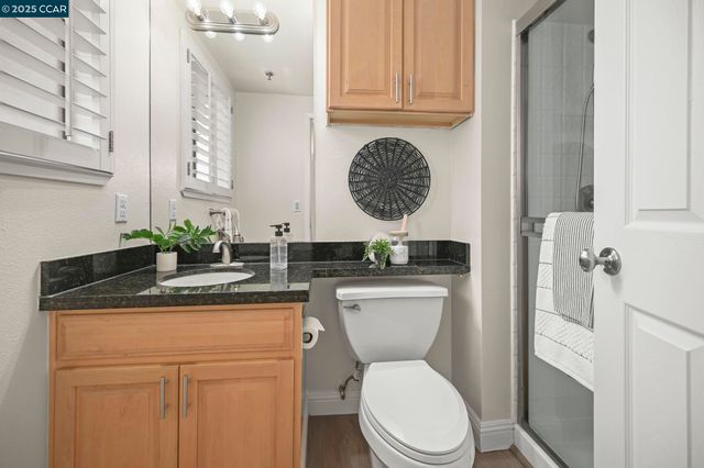 2550 Oak Rd. 209, Walnut Creek, CA 94596