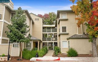 2550 Oak Rd. 209, Walnut Creek, CA 94596
