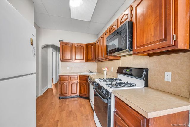 6858 76th Street, Middle Village, NY 11379