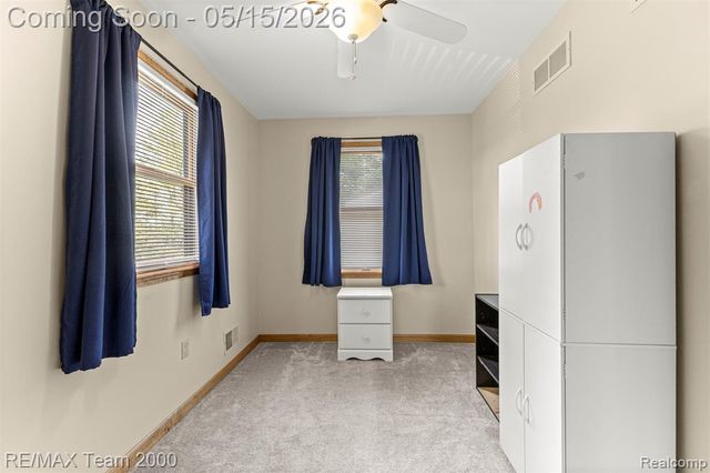 13997 San Jose, Redford, MI 48239