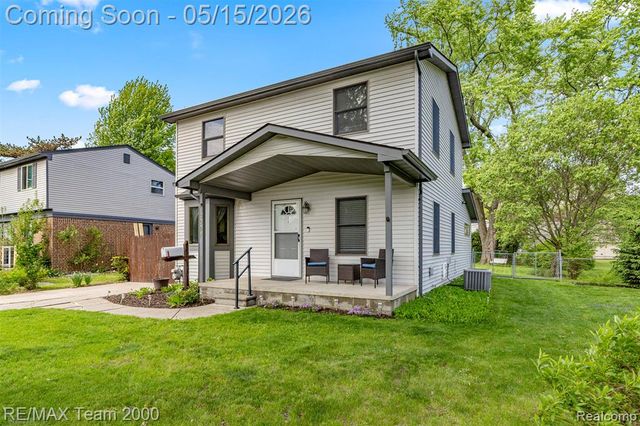 13997 San Jose, Redford, MI 48239