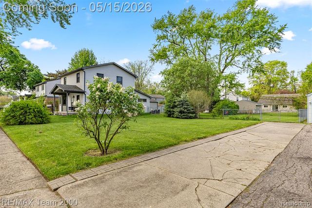 13997 San Jose, Redford, MI 48239