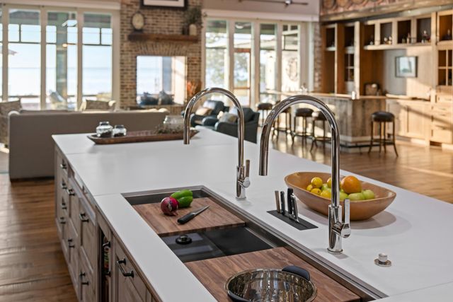 911 Butter Road, Bonneau, SC 29431