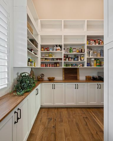 911 Butter Road, Bonneau, SC 29431