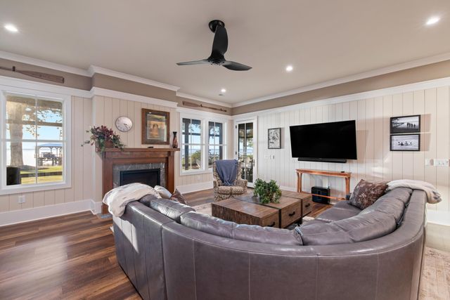 911 Butter Road, Bonneau, SC 29431