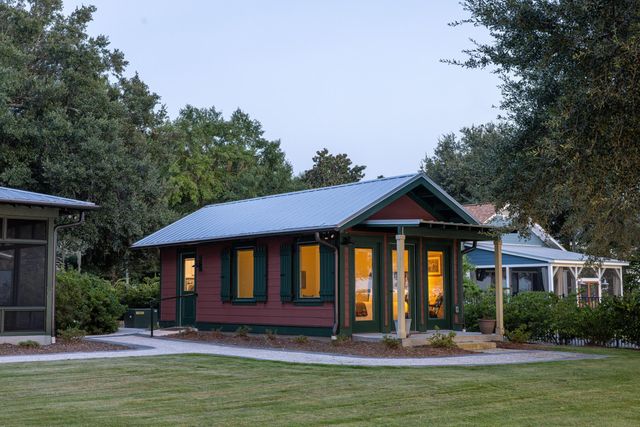 911 Butter Road, Bonneau, SC 29431