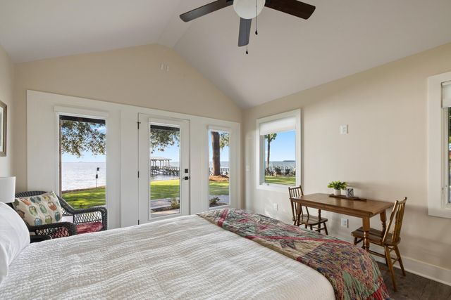 911 Butter Road, Bonneau, SC 29431