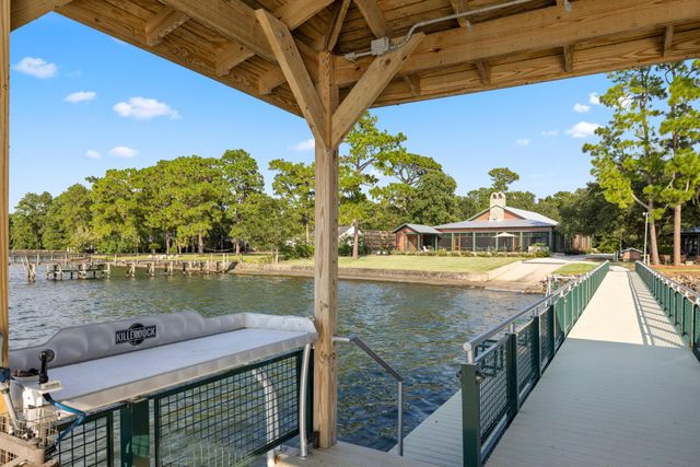 911 Butter Road, Bonneau, SC 29431