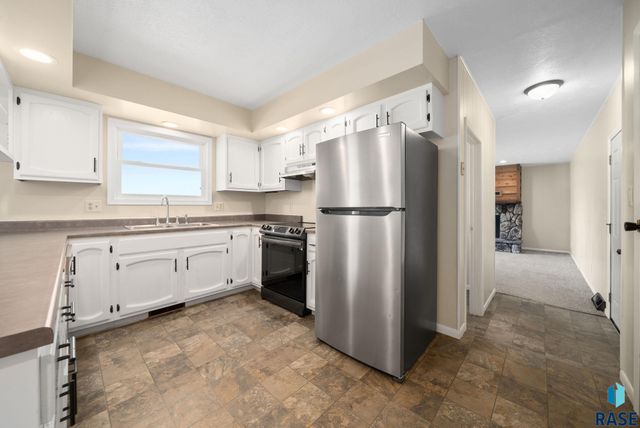 48186 265th St Street, Brandon, SD 57005