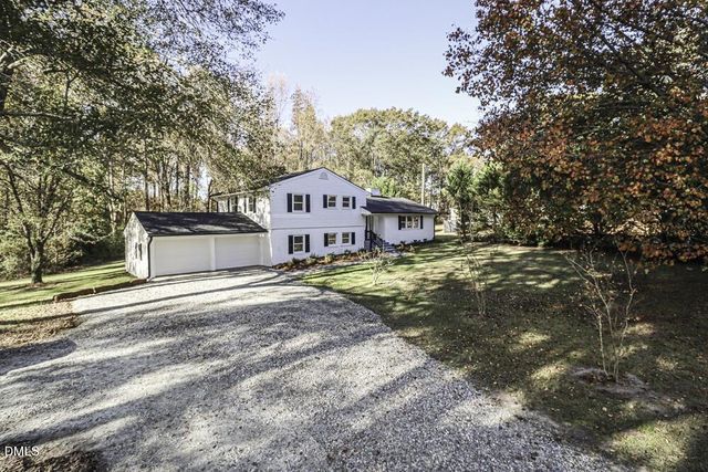 805 River Road, Selma, NC 27576