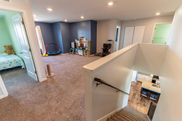18817 Edison Court NW, Elk River, MN 55330