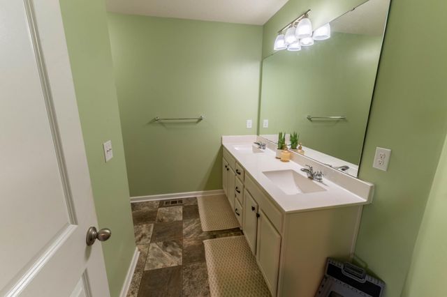 18817 Edison Court NW, Elk River, MN 55330