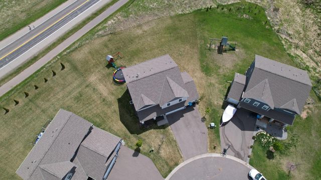 18817 Edison Court NW, Elk River, MN 55330