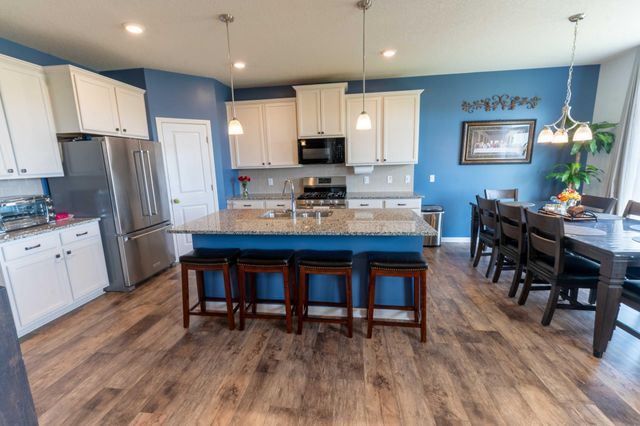 18817 Edison Court NW, Elk River, MN 55330