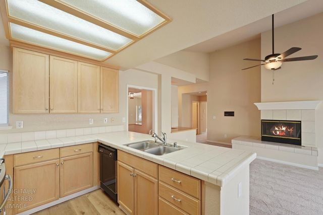 9446 Tuscany Cir, Stockton, CA 95210