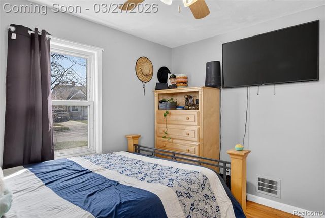 6812 Polk Street, Taylor, MI 48180