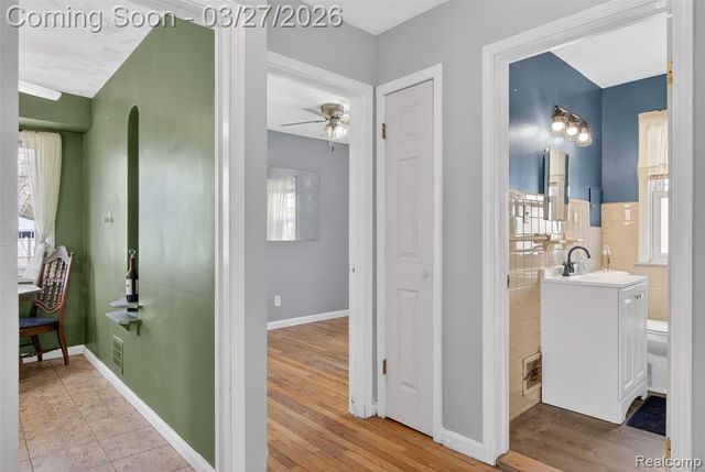 6812 Polk Street, Taylor, MI 48180