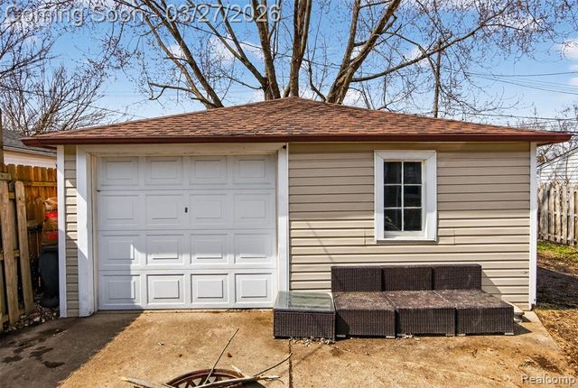 6812 Polk Street, Taylor, MI 48180