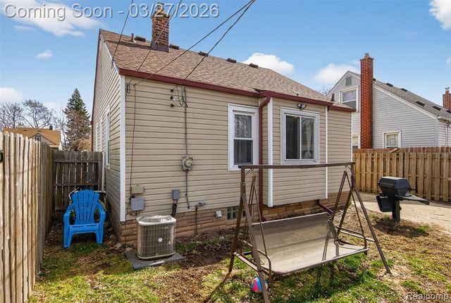 6812 Polk Street, Taylor, MI 48180