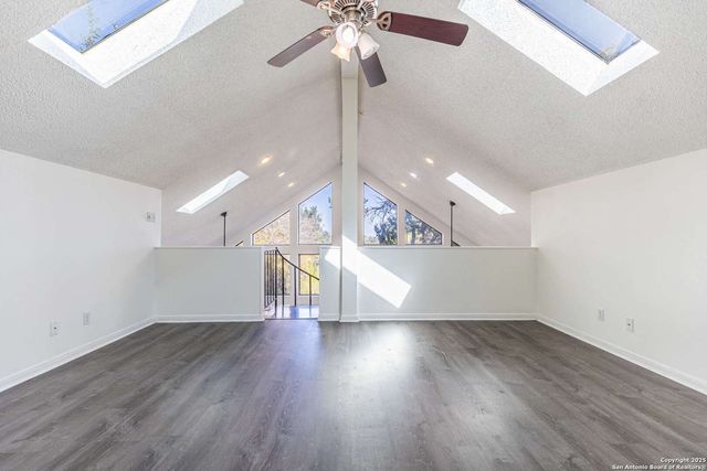 254 scenic, Canyon Lake, TX 78133