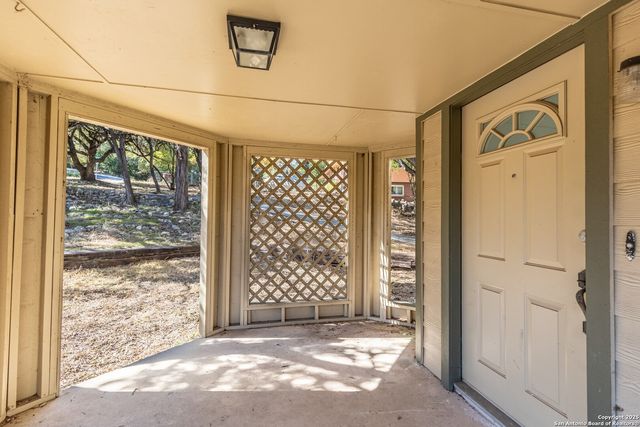 254 scenic, Canyon Lake, TX 78133