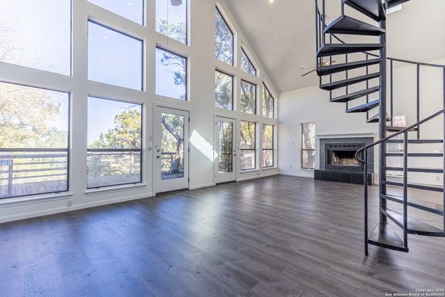 254 scenic, Canyon Lake, TX 78133