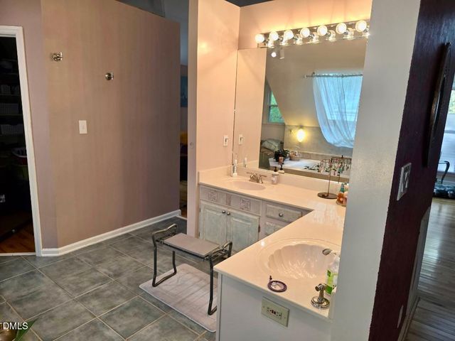 8605 Brookdale Drive, Raleigh, NC 27613