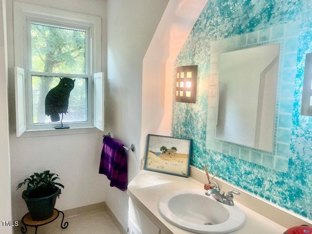 8605 Brookdale Drive, Raleigh, NC 27613