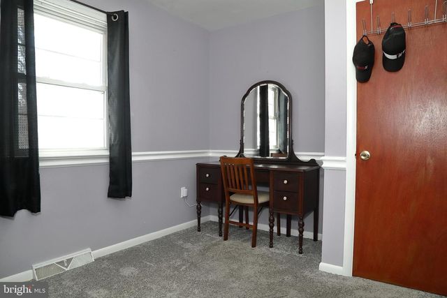 326 E CHARLOTTE ST, Millersville, PA 17551