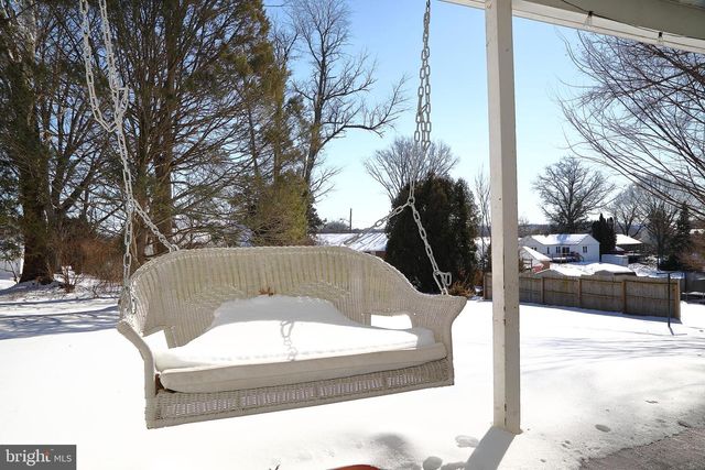 326 E CHARLOTTE ST, Millersville, PA 17551