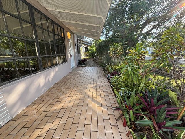 2510 NE 9th Ter, Pompano Beach, FL 33064