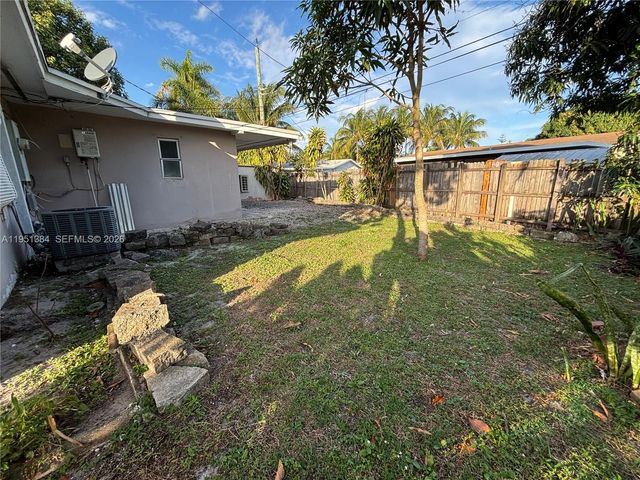 2510 NE 9th Ter, Pompano Beach, FL 33064