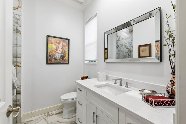 122 Siesta Way, Palm Beach Gardens, FL 33418