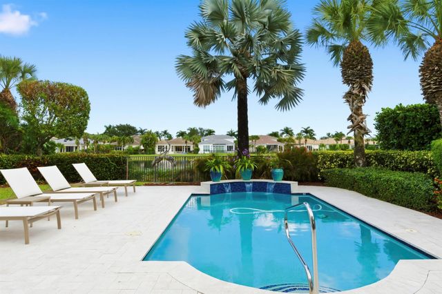 122 Siesta Way, Palm Beach Gardens, FL 33418