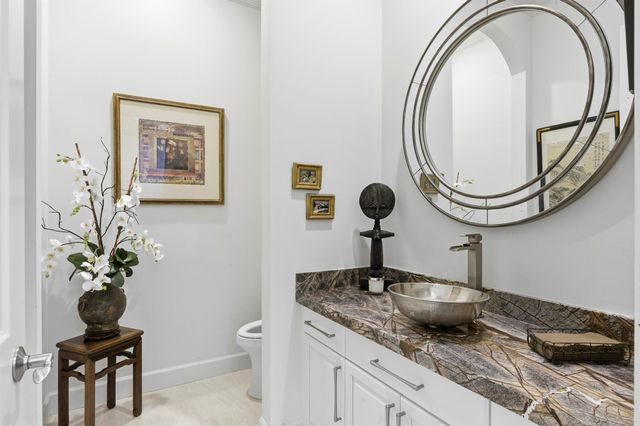 122 Siesta Way, Palm Beach Gardens, FL 33418