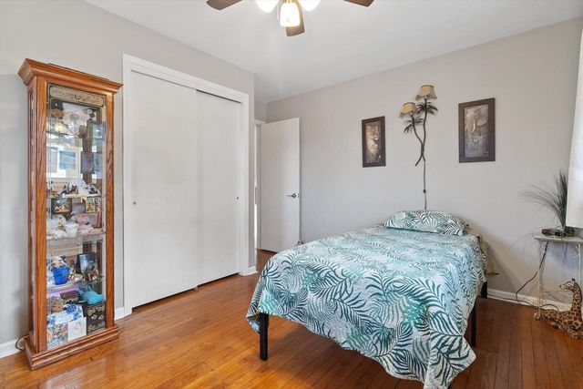 222 East AVENUE, Eagle, WI 53119