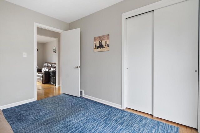 222 East AVENUE, Eagle, WI 53119