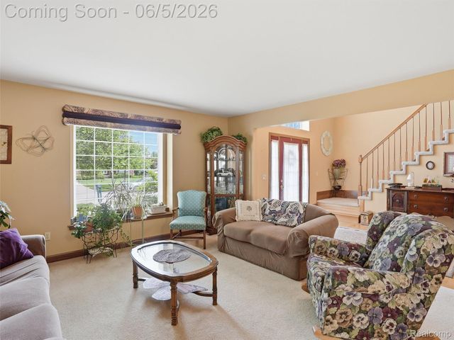 42447 Sheridan Drive, Clinton Charter Township, MI 48038