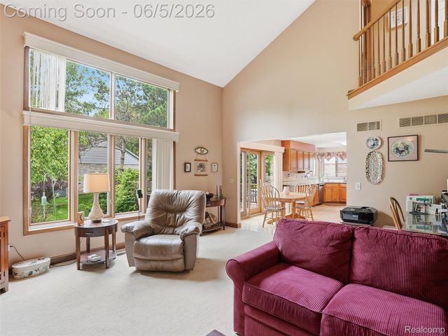 42447 Sheridan Drive, Clinton Charter Township, MI 48038