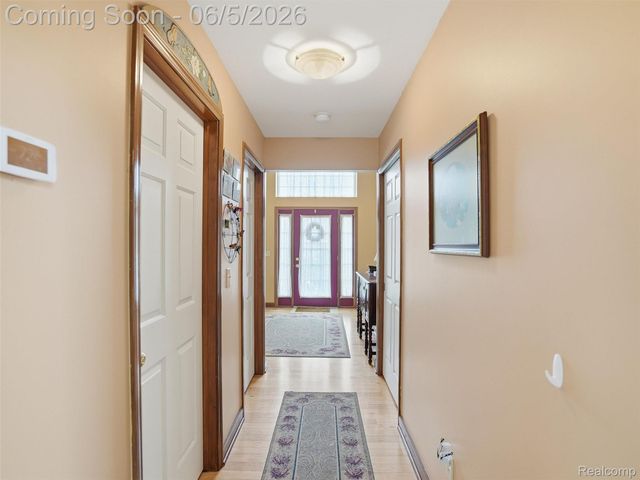 42447 Sheridan Drive, Clinton Charter Township, MI 48038