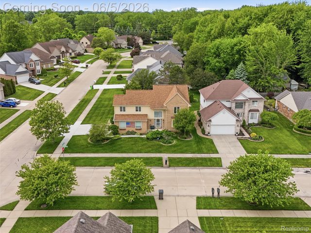 42447 Sheridan Drive, Clinton Charter Township, MI 48038