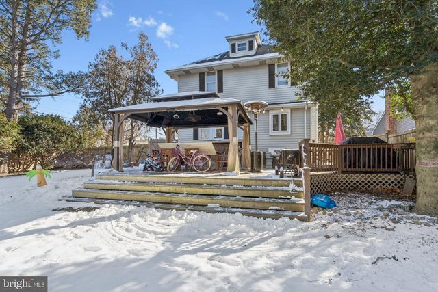 600 BEECH AVE, Laurel Springs, NJ 08021