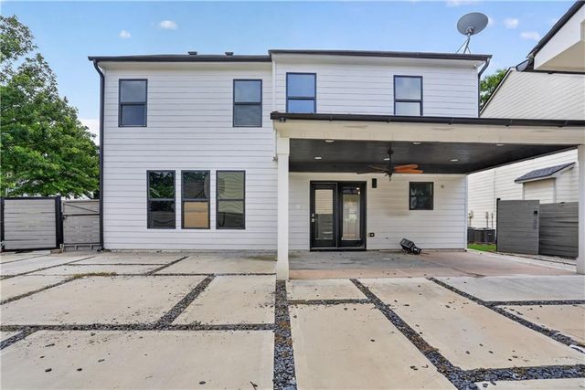 1666 Stoney Chase Drive, Lawrenceville, GA 30044